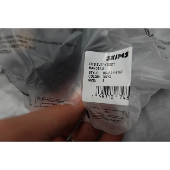 SKIMS Small Black Onyx Fits Everybody Bandeau BR-BAN-9167 NWT - Picture 3 of 7